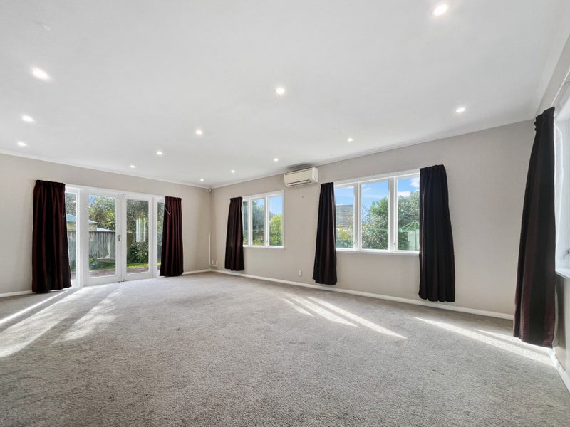 1/77 Hall Crescent, Epuni, Lower Hutt - Carousel 2