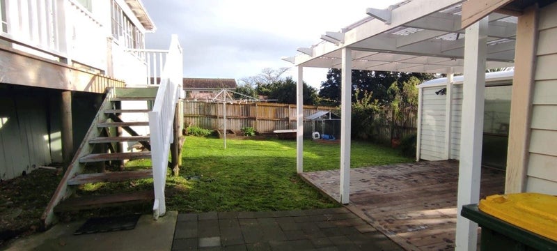 15 Peverill Crescent, Papatoetoe, Auckland - Carousel 2