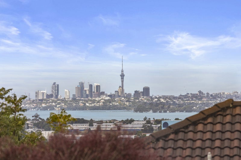 7 Gordon Stanley Drive, Massey, Auckland - Carousel 2