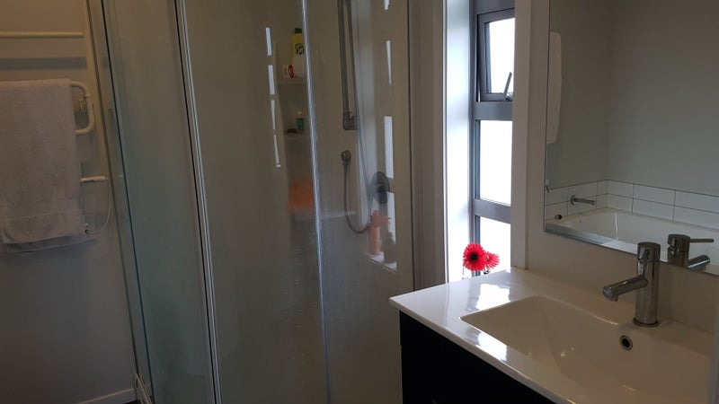 28 Sunstone Crescent, Brown Owl, Upper Hutt - Carousel 2