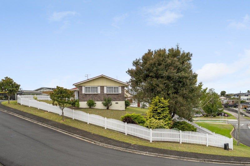1 Taumata Place, Hairini, Tauranga - Carousel 1