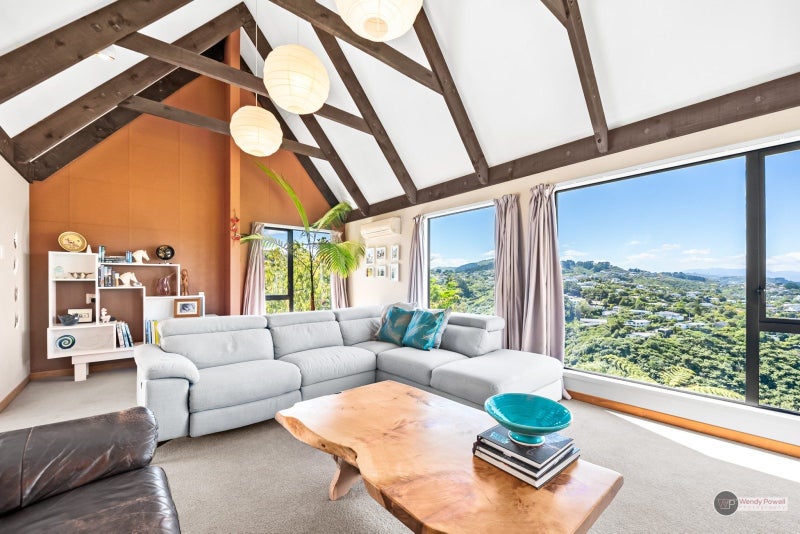 75 Cypress Drive, Maungaraki, Lower Hutt - Carousel 2