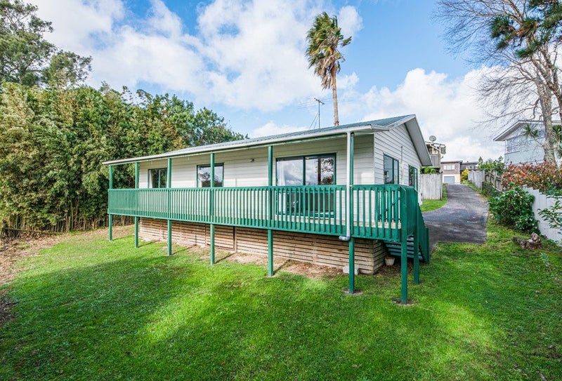 6A Jillian Drive, Ranui, Auckland - Carousel 1