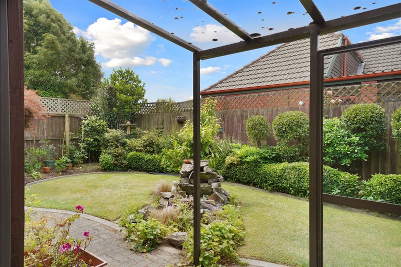 2/6 Cricklewood Place, Avonhead, Christchurch - Carousel 20