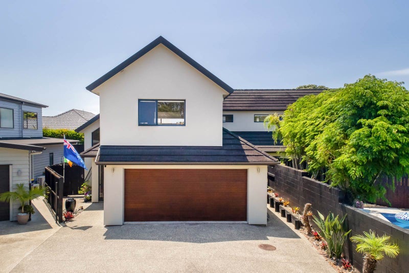 475A Beach Road, Murrays Bay, Auckland - Carousel 22