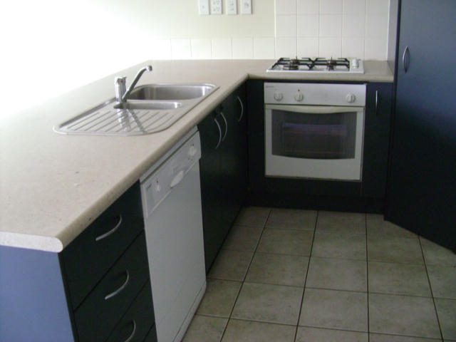 13/3 Orwell Road, Greenhithe, Auckland - Carousel 2