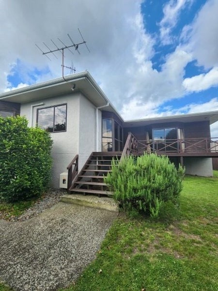 31 Fairley Road, Lynmore, Rotorua - Carousel 2