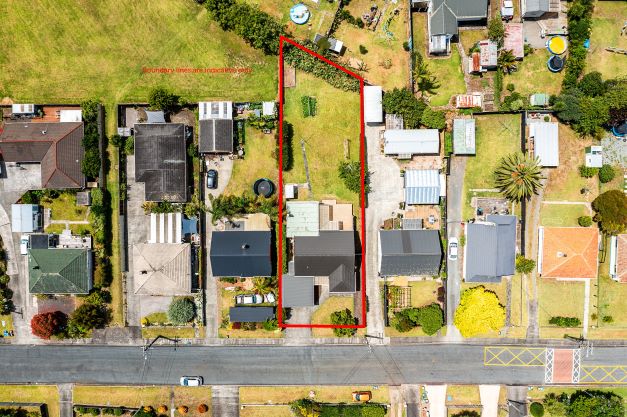 30 Churchill Street, Kensington, Whangarei - Carousel 28