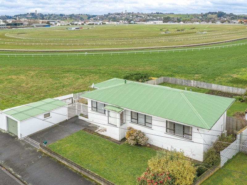 14 Jackson Street, College Estate, Whanganui - Carousel 1