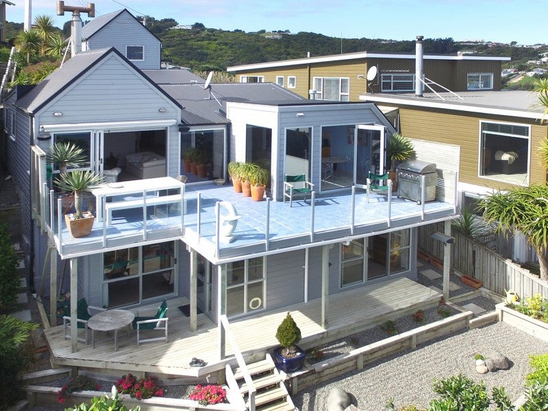 7 Ogilvy Terrace, Plimmerton, Porirua - Carousel 2