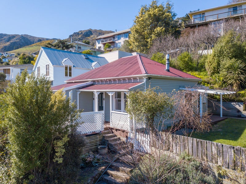56 St Davids Street, Lyttelton - Carousel 1