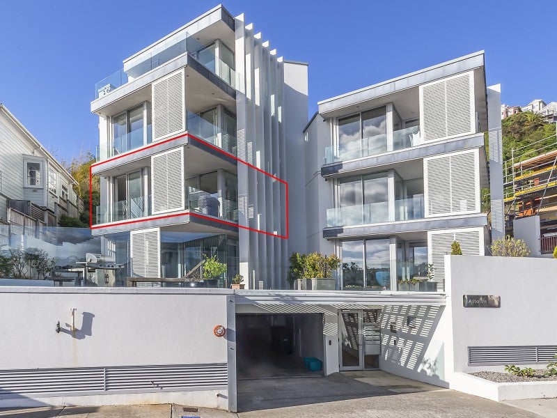 2B/22 Telford Terrace, Oriental Bay, Wellington - Carousel 2
