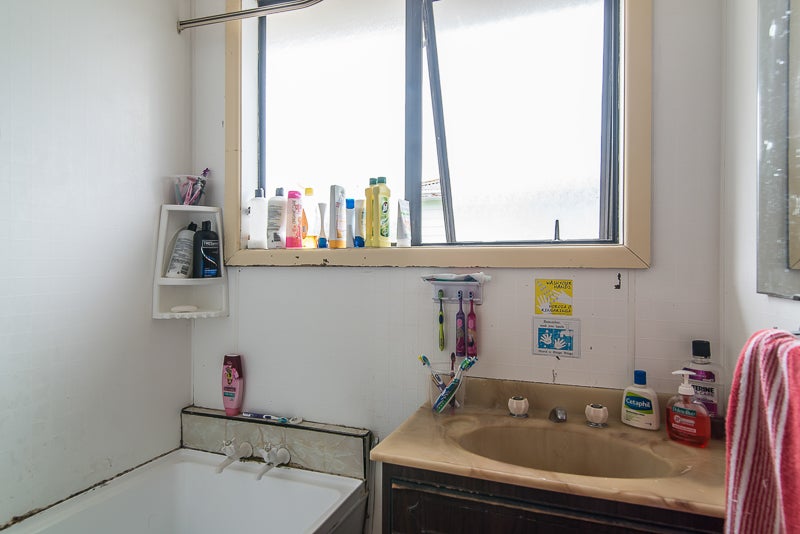 84 Corinna Street, Waitangirua, Porirua - Carousel 12