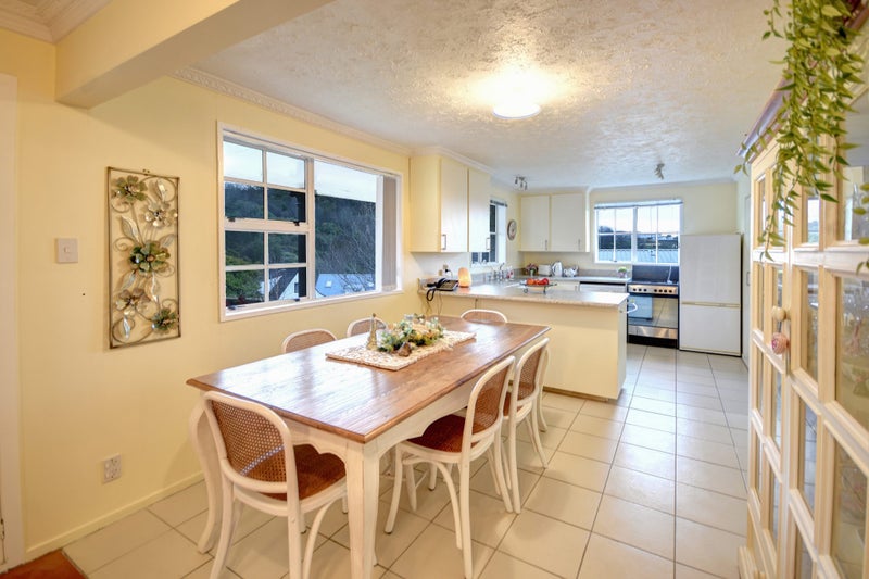 105 Glenross Street, Glenross, Dunedin - Carousel 2