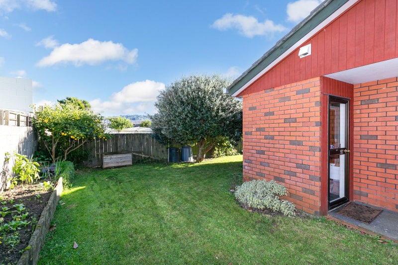 30A Trinity Avenue, Epuni, Lower Hutt - Carousel 13
