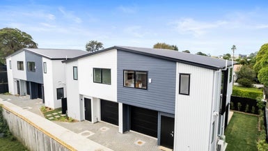 34A Merton Road, Saint Johns, Auckland - Carousel 1