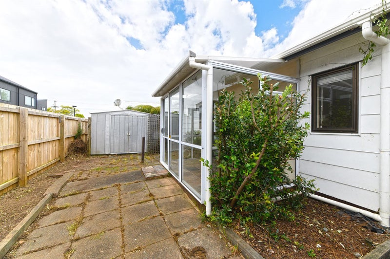 2/121 Bruce McLaren Road, Henderson, Auckland - Carousel 2