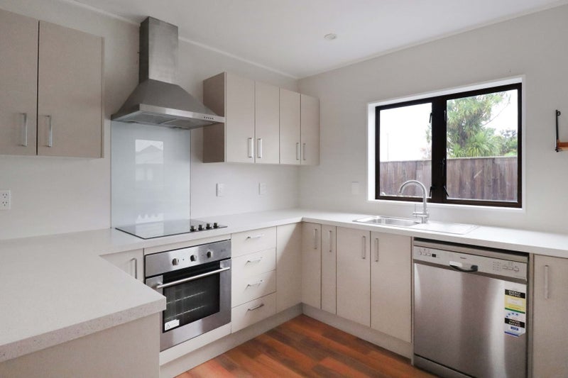 48A Randwick Crescent, Moera, Lower Hutt - Carousel 1