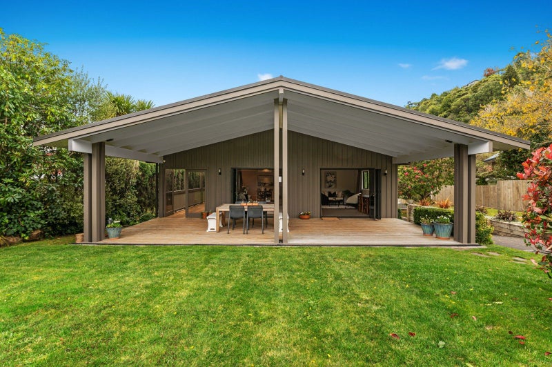 5 Millar Road, Lake Okareka, Rotorua - Carousel 2