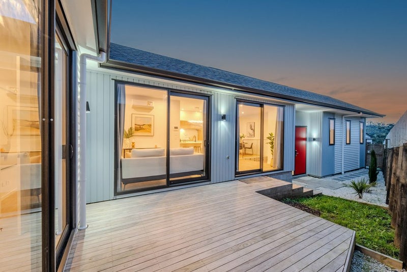 91 Matakohe Road, Westgate, Auckland - Carousel 19