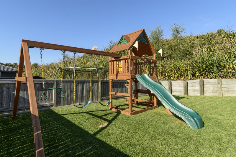 59 Awataha Crescent, Pyes Pa, Tauranga - Carousel 2