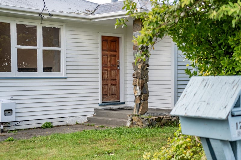 1246 Fergusson Drive, Brown Owl, Upper Hutt - Carousel 2