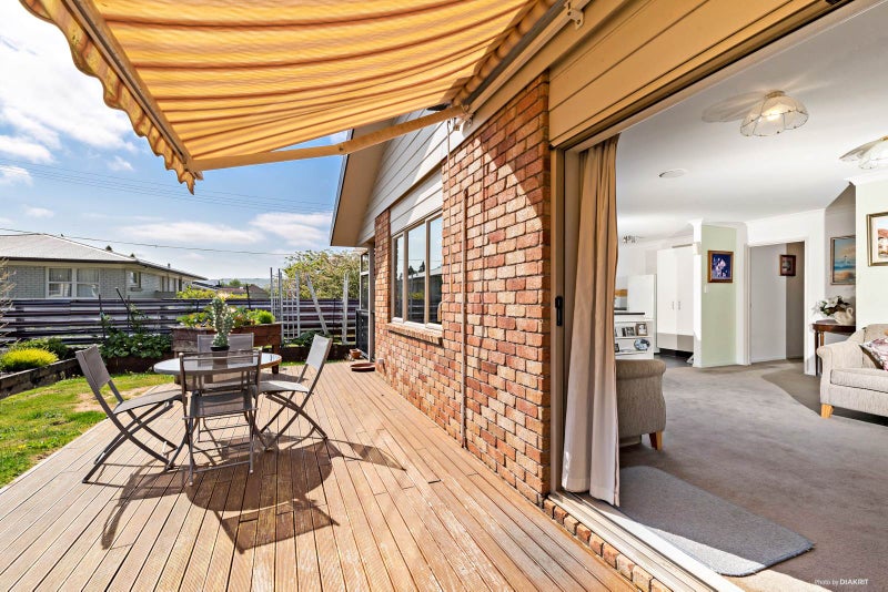 7A Gatland Road, Opaheke, Papakura - Carousel 2