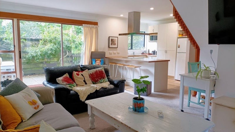 3/249 Muritai Road, Eastbourne, Lower Hutt - Carousel 1