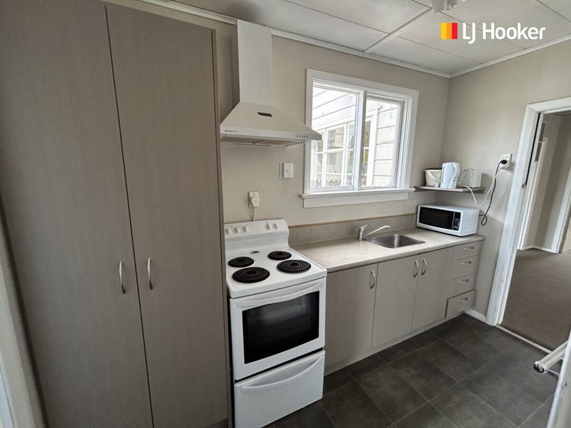 36 Malvern Street, Woodhaugh, Dunedin - Carousel 2