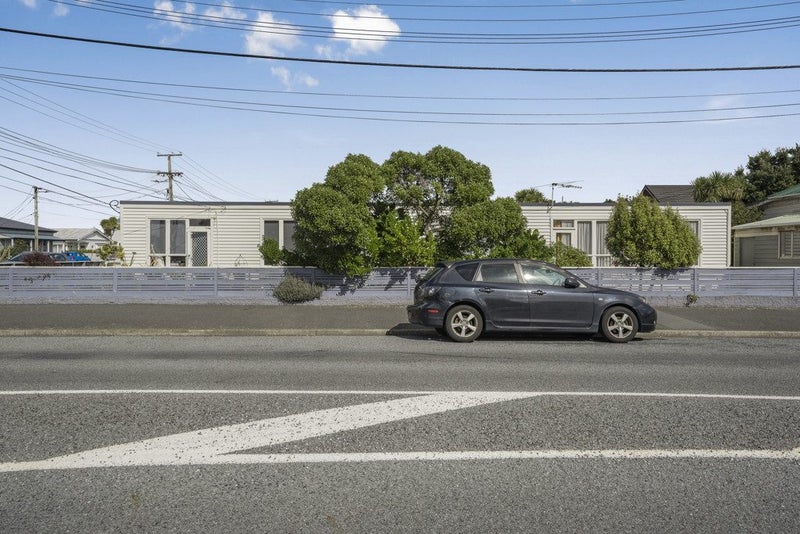 38 Adelaide Street, Petone, Lower Hutt - Carousel 14