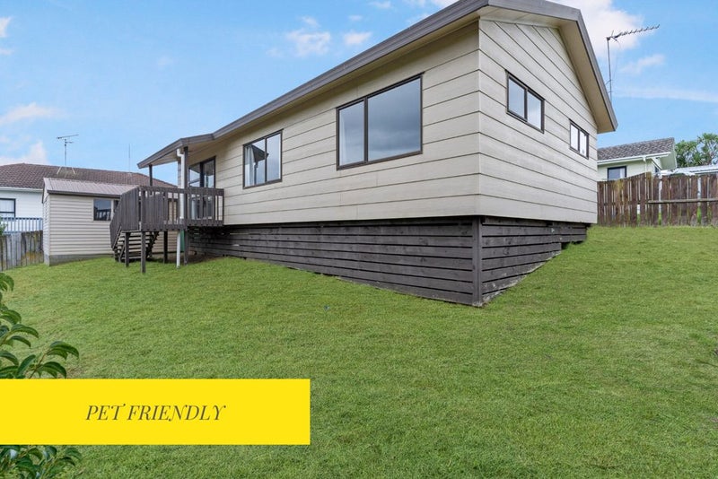 26 Southview Place, Wattle Downs, Auckland - Carousel 1