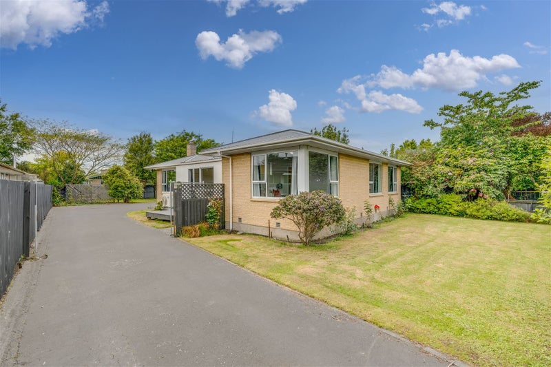 7 Masham Road, Broomfield, Christchurch - Carousel 1