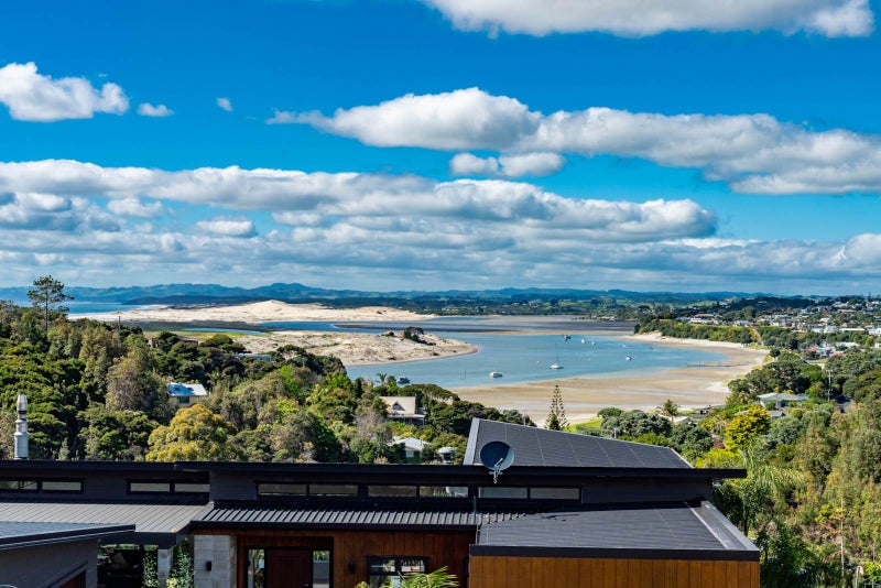16 Matata Way, Mangawhai Heads, Mangawhai - Carousel 2