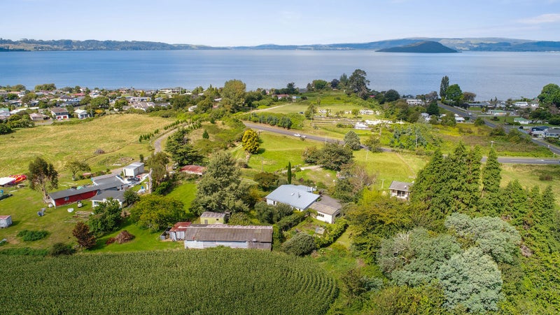 116 Leonard Road, Ngongotaha, Rotorua - Carousel 1