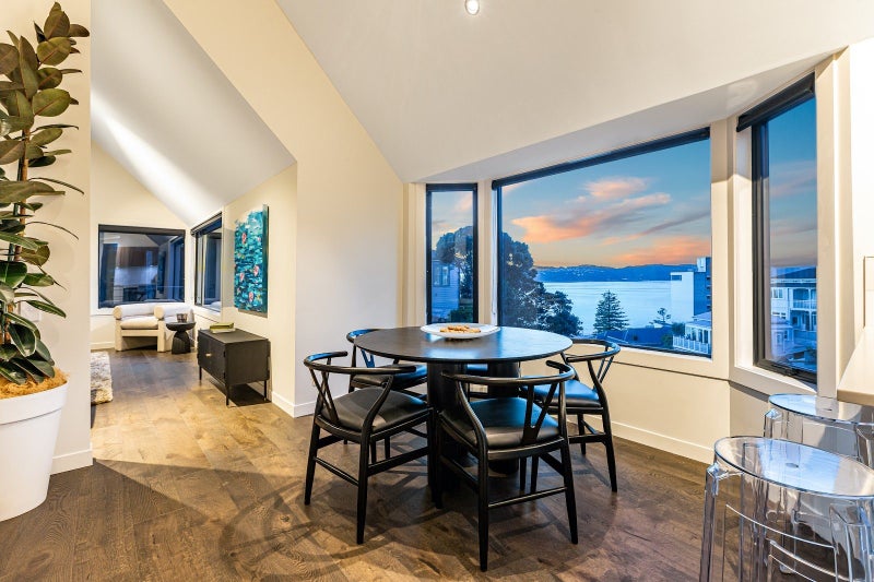 28 Hay Street, Oriental Bay, Wellington - Carousel 2