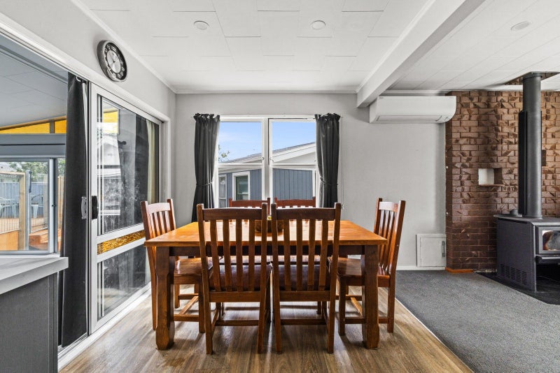 41 Liverpool Crescent, Tamatea, Napier - Carousel 2