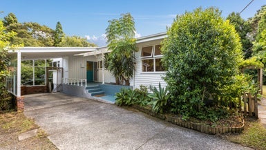 224 Glengarry Road, Glen Eden, Auckland - Carousel 1
