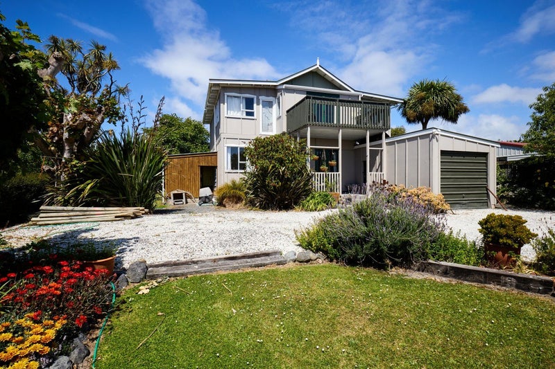 12 Cromer Street, Kaikoura - Carousel 1