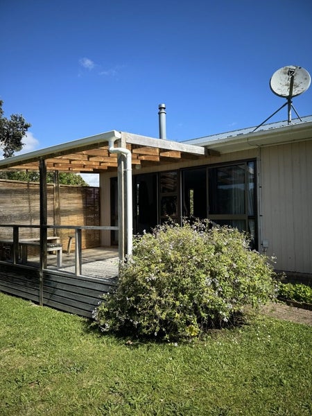 2/751 Swanson Road, Swanson, Auckland - Carousel 1
