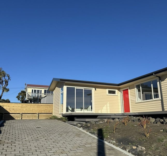 12 Copeland Street, Brighton, Dunedin - Carousel 2