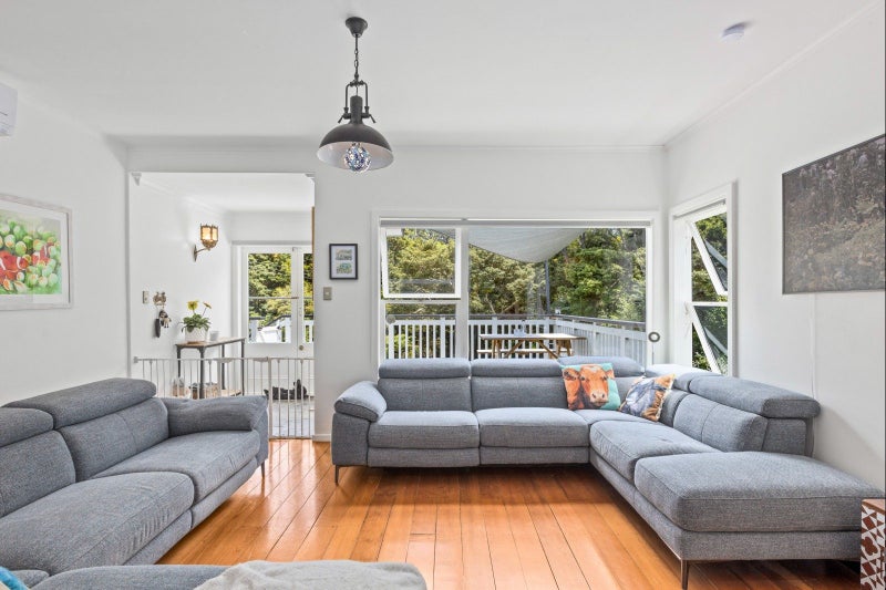 86A Upper Waiwera Road, Silverdale - Carousel 2