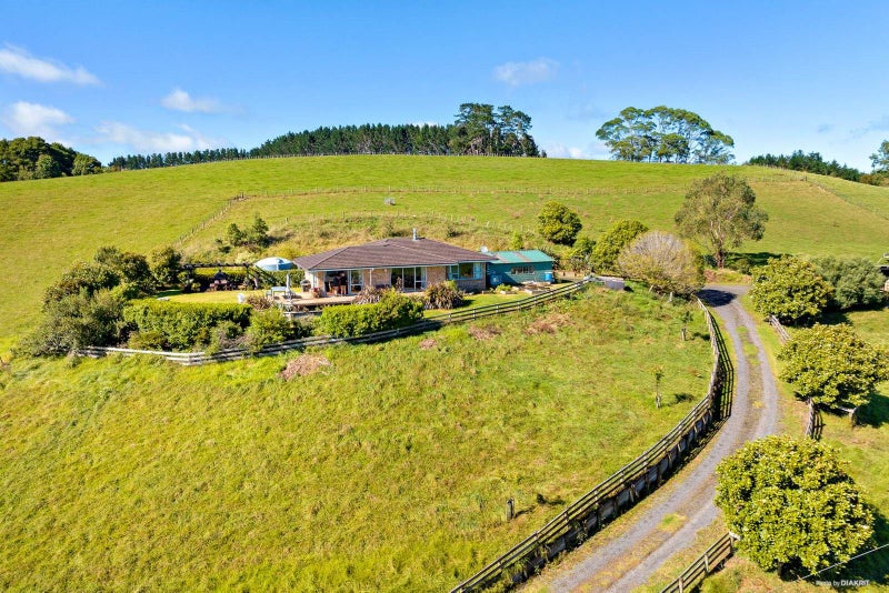 201 Cowan Road, Papakura - Carousel 2
