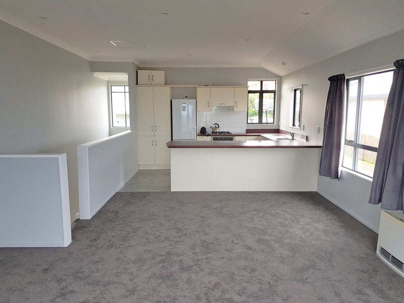 22A Bowes Crescent, Strathmore Park, Wellington - Carousel 2