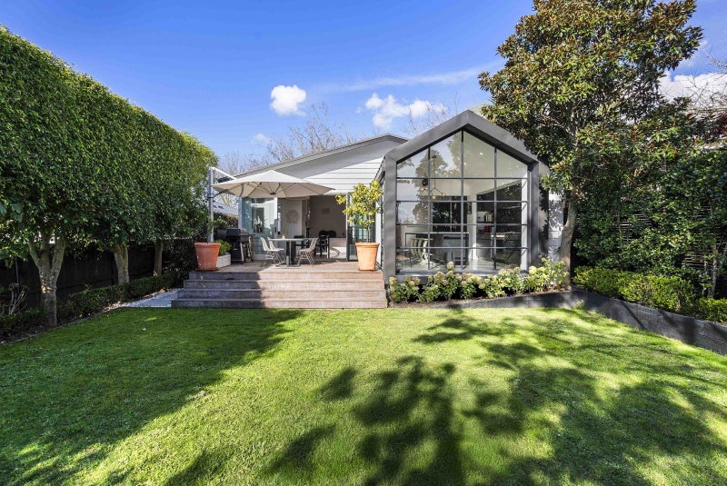 47 Francis Street, Grey Lynn, Auckland - Carousel 1