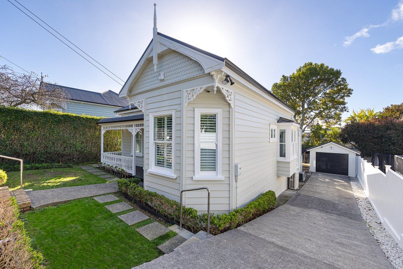 18 Milton Road, Mount Eden, Auckland - Carousel 1