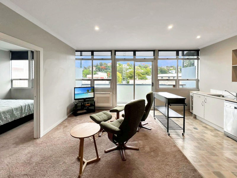 3I/3 Shakespeare Road, Napier South, Napier - Carousel 2