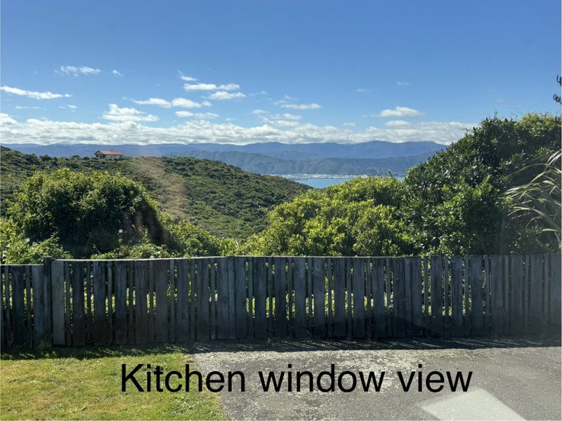 14B Bayswater Place, Newlands, Wellington - Carousel 20