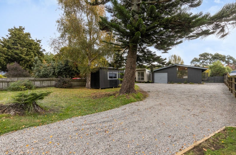220 MAIN RD South, RAUMATI, PARAPARAUMU - Carousel 1