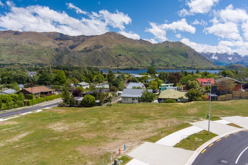 54 Clearview Street, Wānaka - Carousel 1