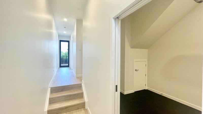 7D Agincourt Street, Glenfield, Auckland - Carousel 18